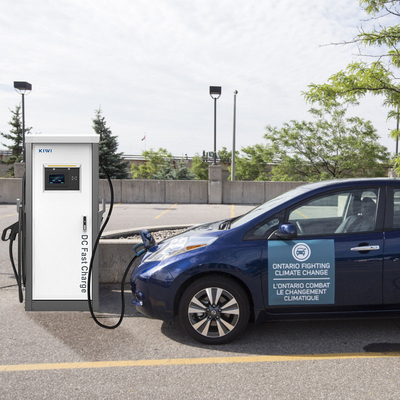 Cepat DC Ccs pengisi daya mobil listrik 60Kw 120KW CCS Tipe 2 Untuk OCPP 1.6J/1.5J