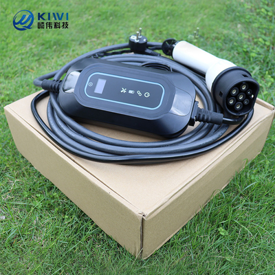 220V KIWI 3.5KW Portable EV Charger Type 2 16A J1772 untuk stasiun pengisian mobil listrik