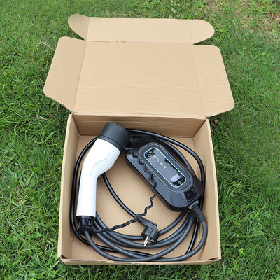 3.5kw Tingkat 2 EV Portable Charger Plug Charge Start-up 16A Output Current untuk outdoor