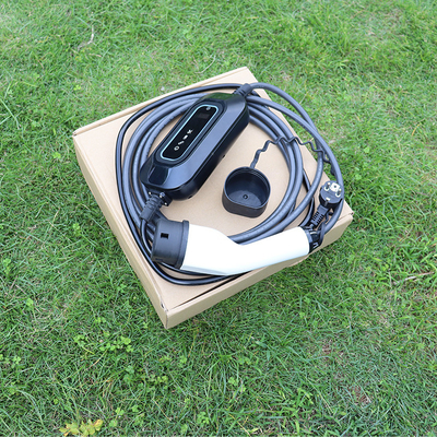 3.5kw Tingkat 2 EV Portable Charger Plug Charge Start-up 16A Output Current untuk outdoor