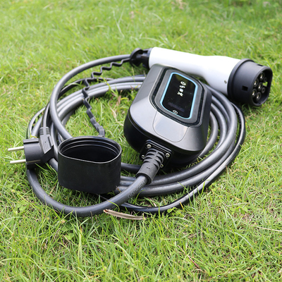 16A Output Current SAE J1772 Connector EV Charging Station untuk Tesla Model 3.5KW 7KW