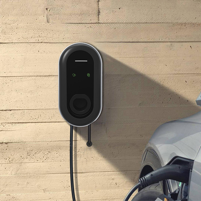 Tingkat IP55 4.3 Inch LCD EV Charging Station untuk Home Electric AC Charging Stack