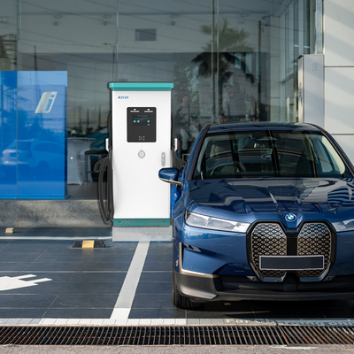 Pengisi Daya Cepat 240KW DC Output Saat Ini 60kw CCS Chademo EV Ocpp16.j Pengisi Daya Cepat Pistol Ganda