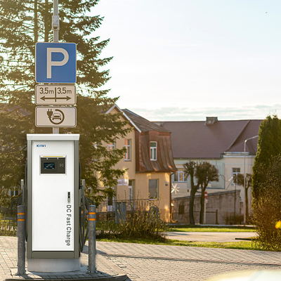120kw 3 Phase Electric Car Power Fast Charging Station Chademo CCS1 CCS Tipe 2 Cepat DC EV Pengisi daya